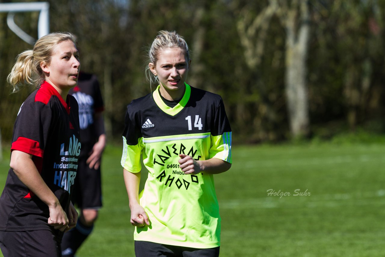 Bild 109 - Frauen SV Frisia 03 Risum Lindholm - Heider SV : Ergebnis: 8:0